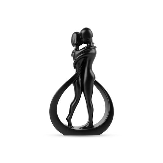 Kissing Couple Statue