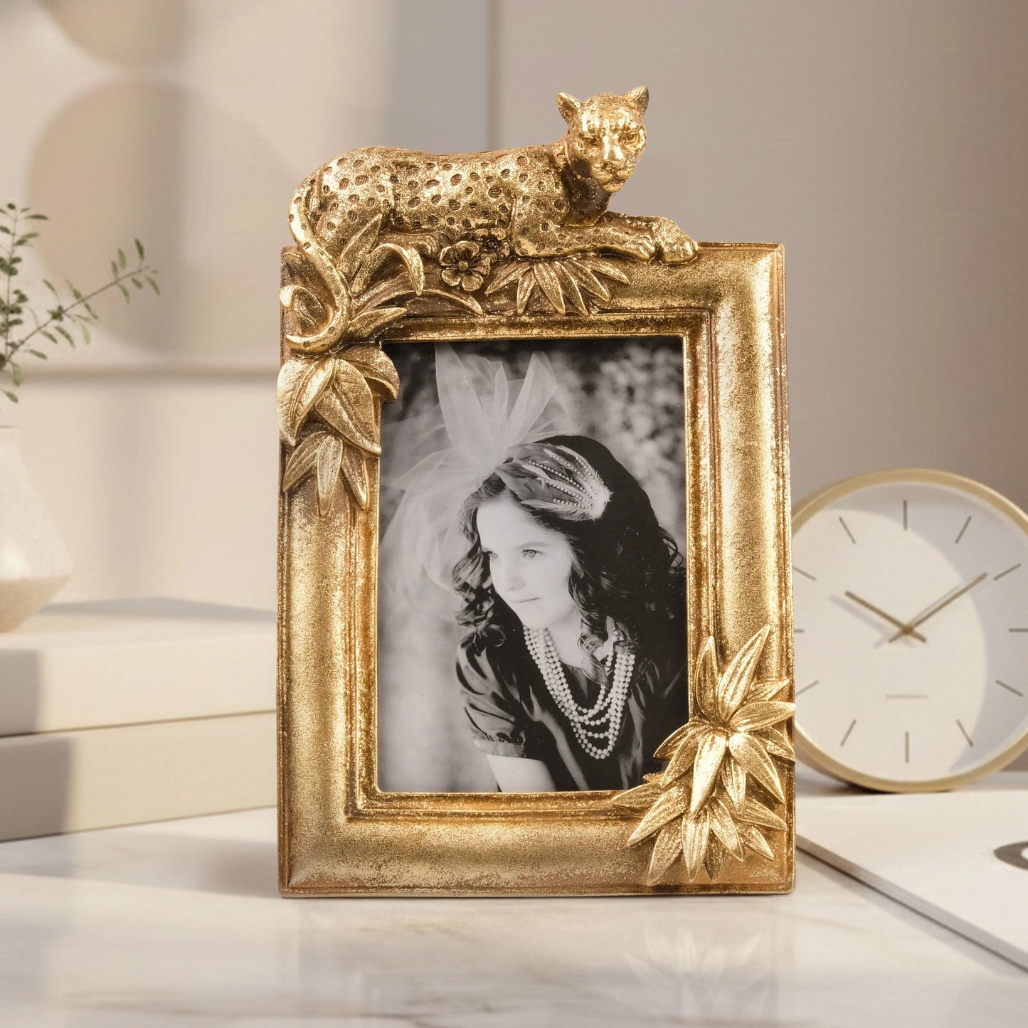 Wild Majesty - Vintage/Antique Leopard Frame