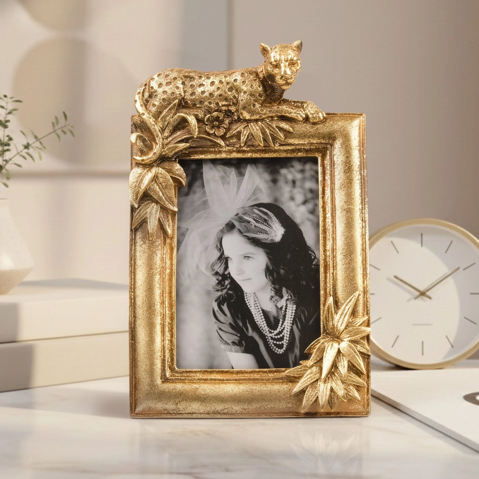 Wild Majesty - Vintage/Antique Leopard Frame