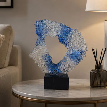 Frozen Wave: Ocean-Inspired Sculpture 