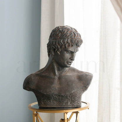 Sculpted Nobility - Atticus-bust Figurine