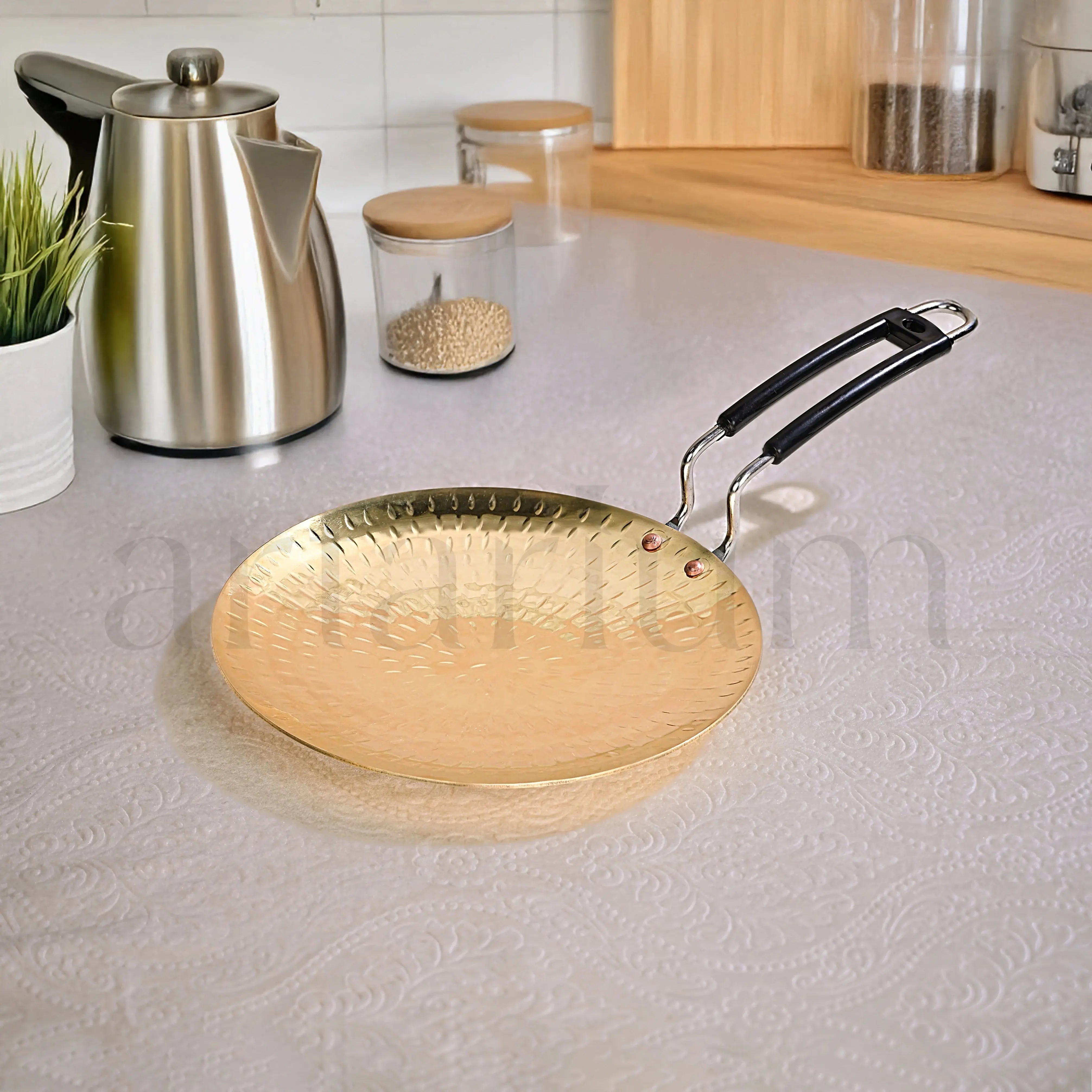 Hammered Brass Tawa for Roti theartarium