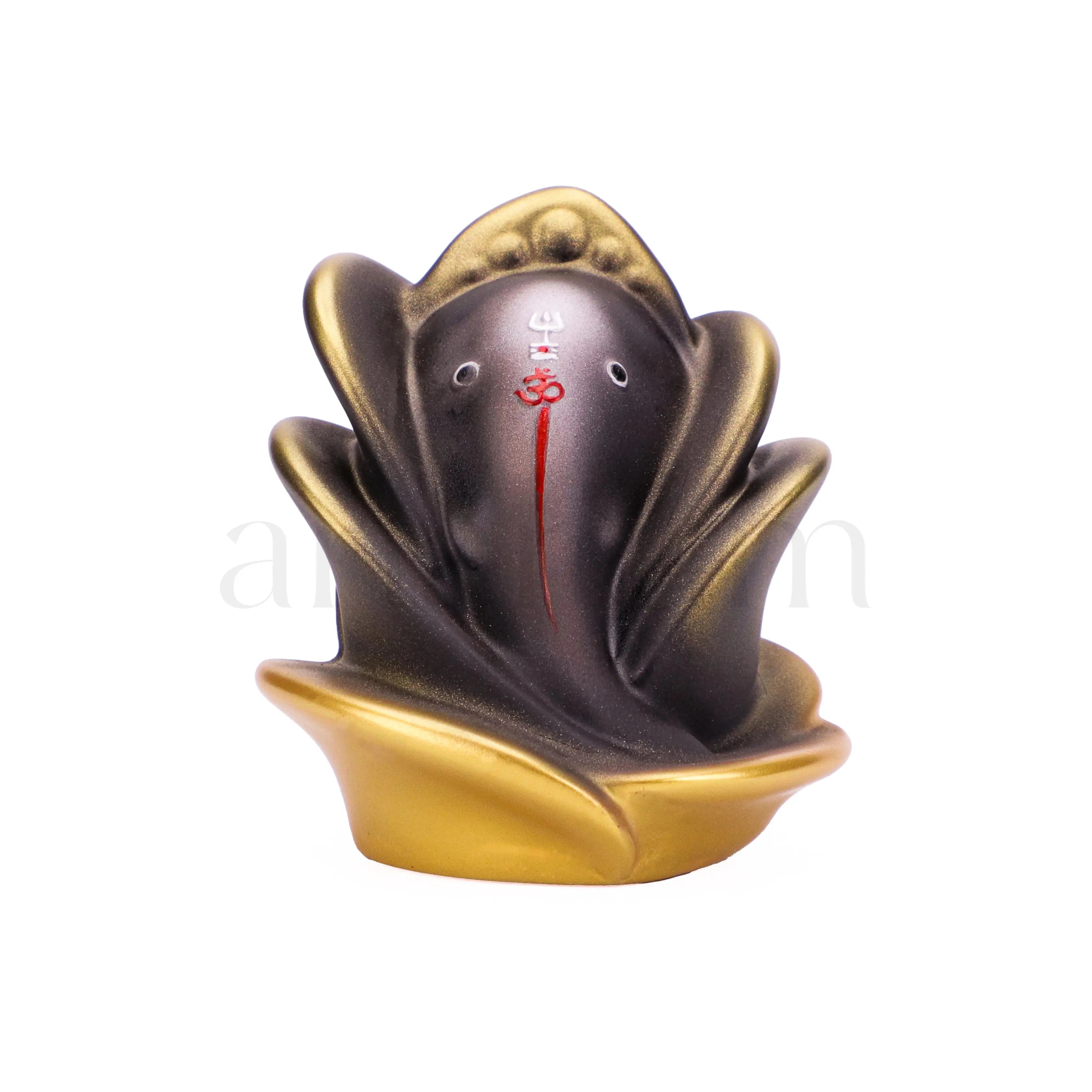 Rose Ganesha Car Dashboard