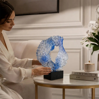 Frozen Wave: Ocean-Inspired Sculpture 