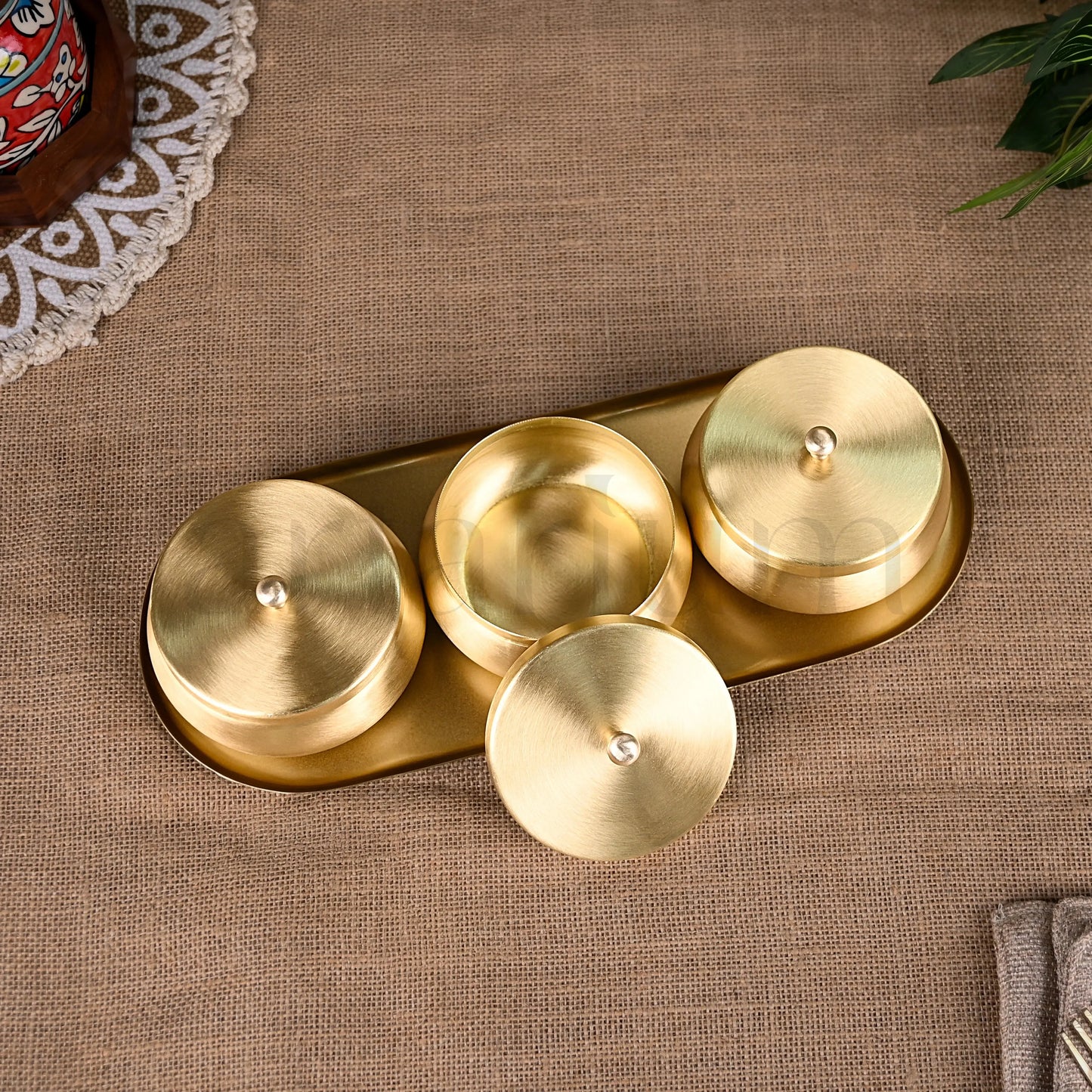 Brass Nut Bowl Set theartarium