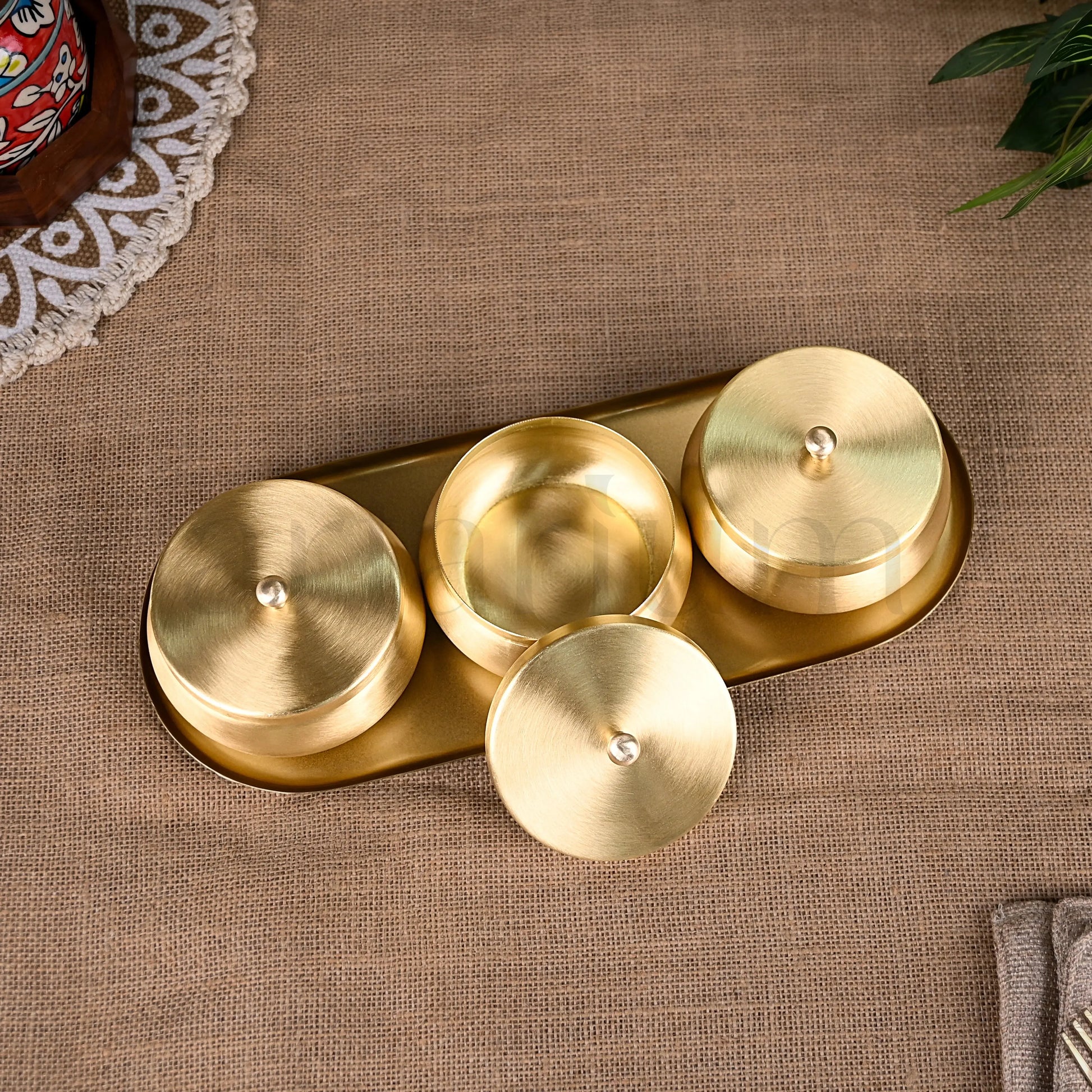 Brass Nut Bowl Set theartarium