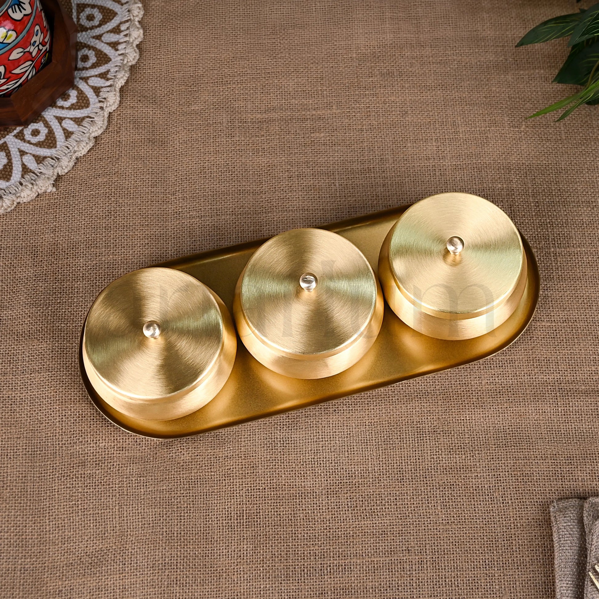 Brass Nut Bowl Set theartarium