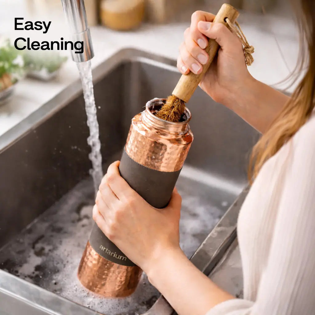 Hammered Copper Sipper Bottle with Cleaning Brush