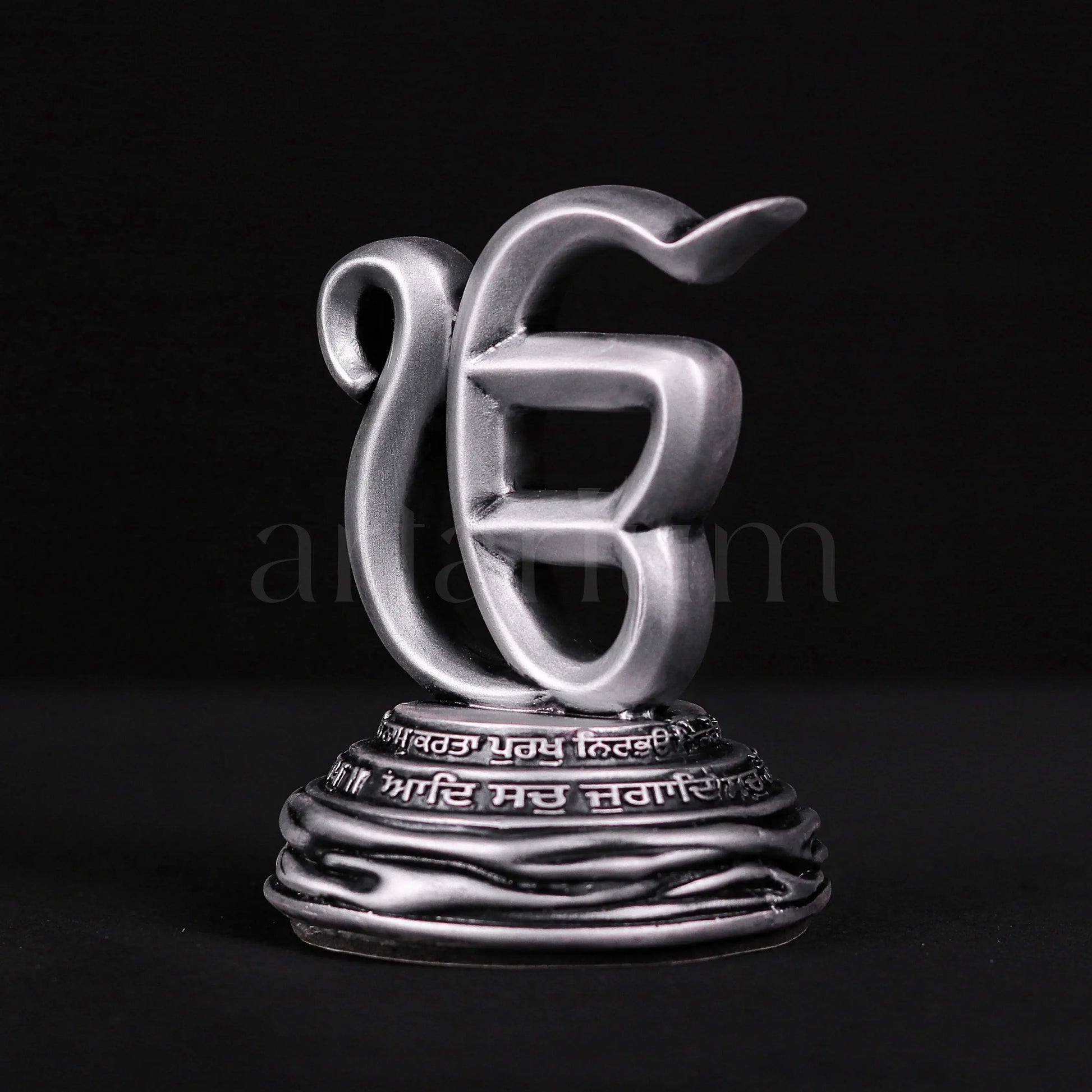 Ek Onkar Car Dashboard theartarium
