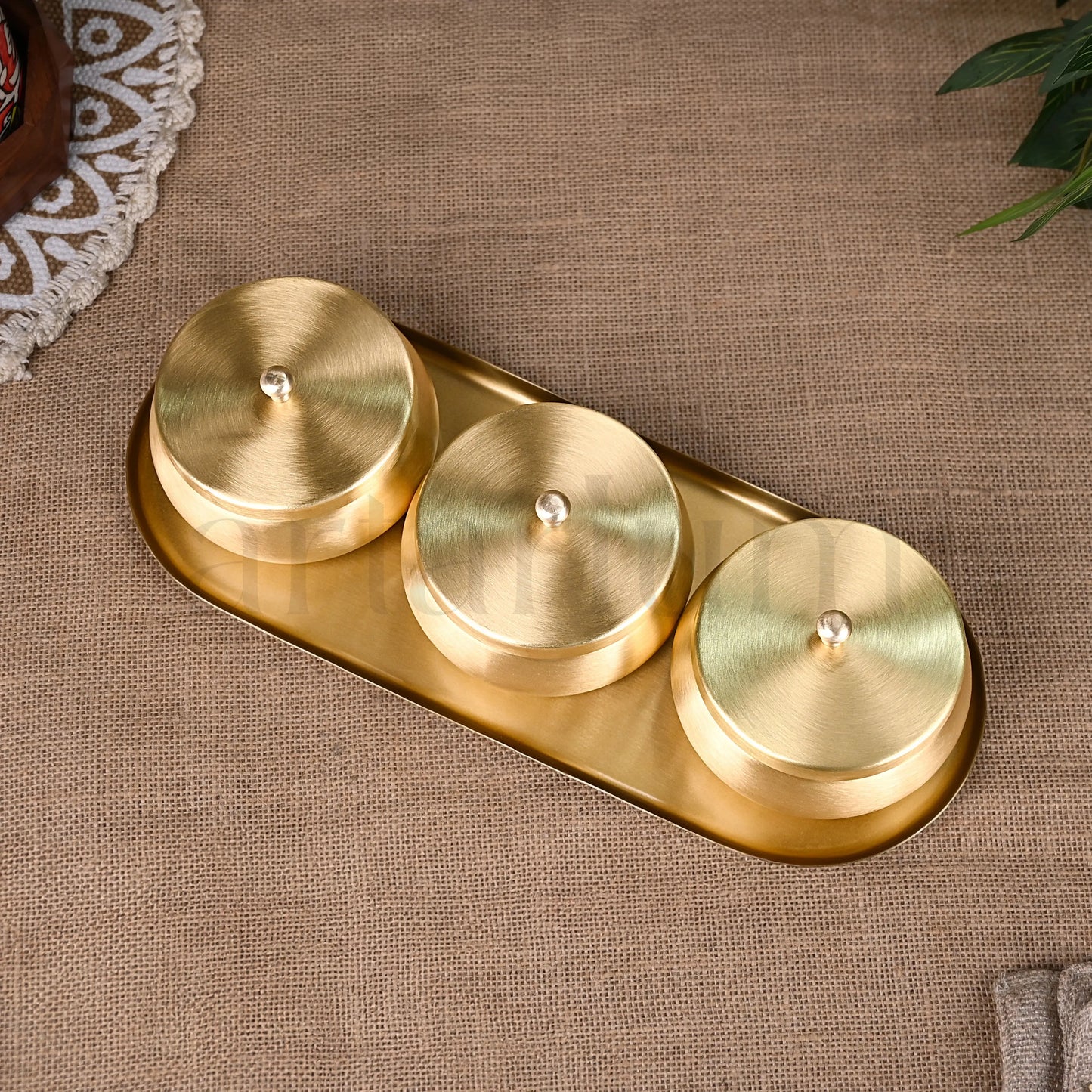Brass Nut Bowl Gift Set theartarium