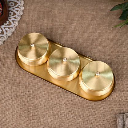 Brass Nut Bowl Gift Set theartarium