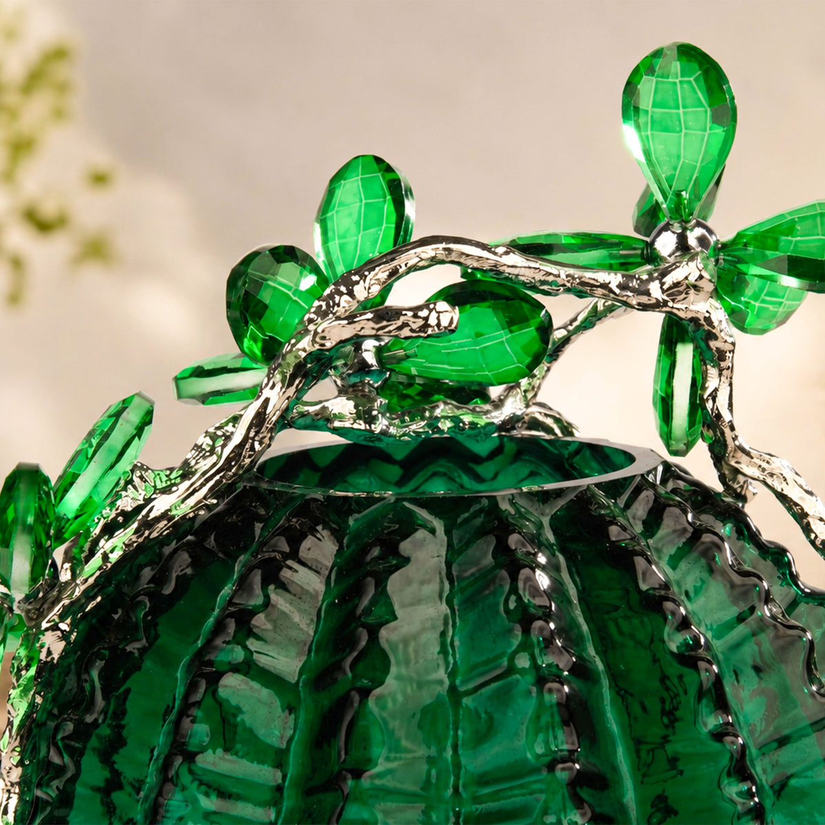 Emerald Leaf Crystal Vase 