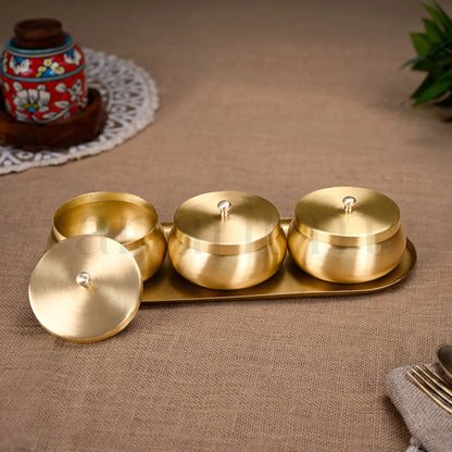 Brass Nut Bowl Gift Set theartarium