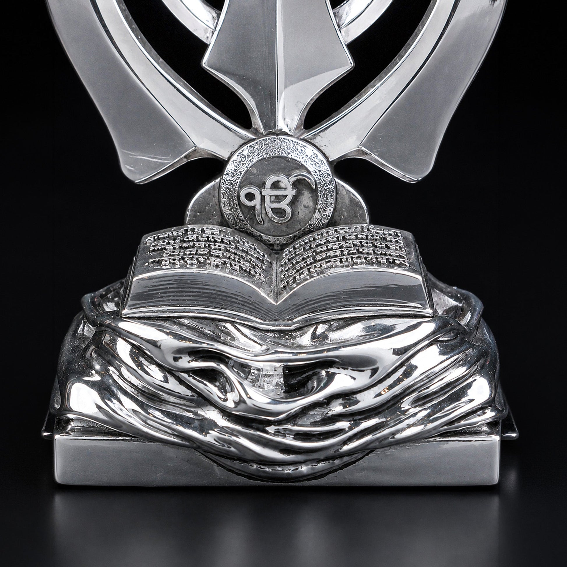 Khanda Sahib Silver Plated Idol 