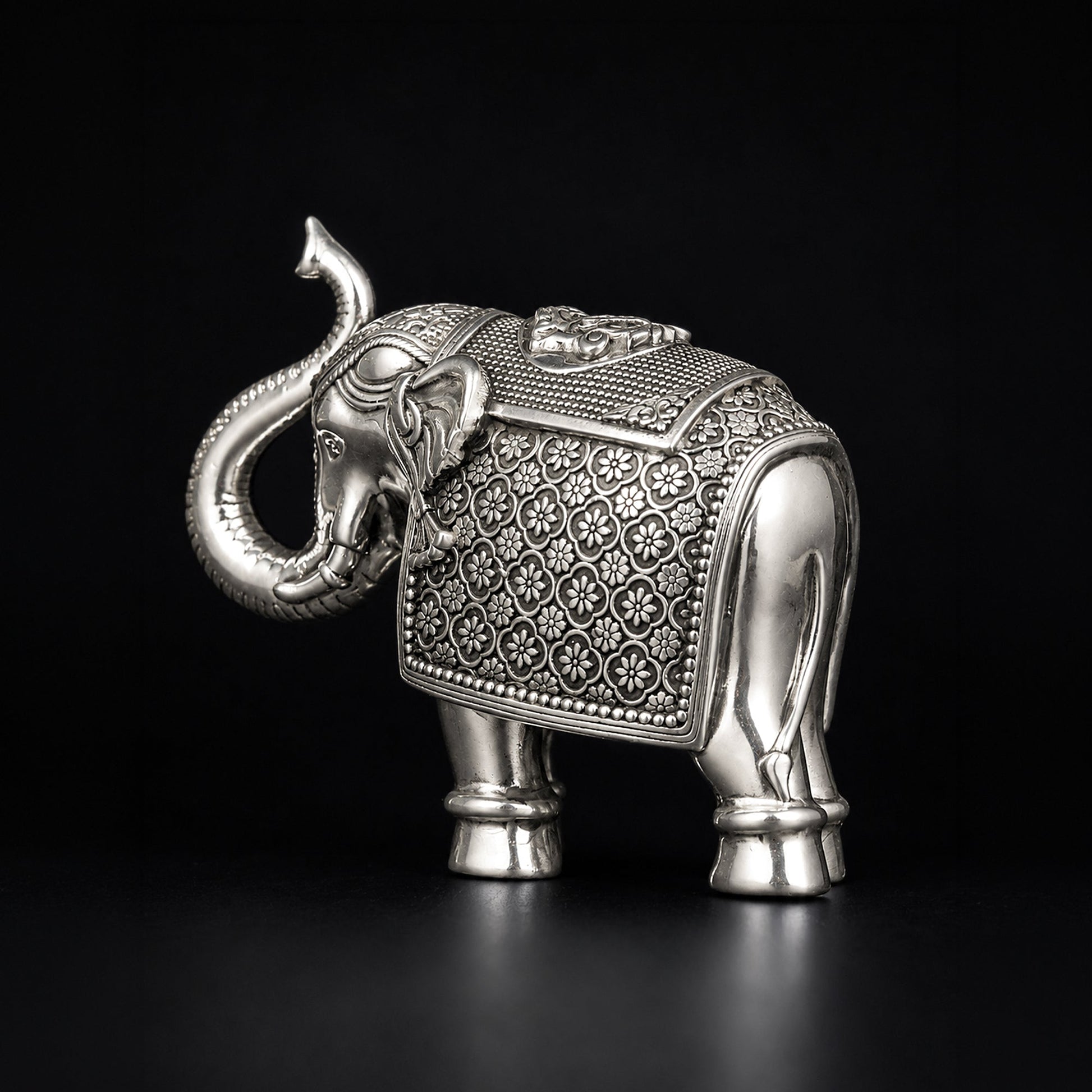 Indian Elephant 999 Silver 
