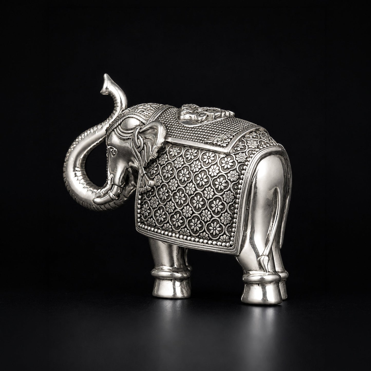 Indian Elephant 999 Silver 