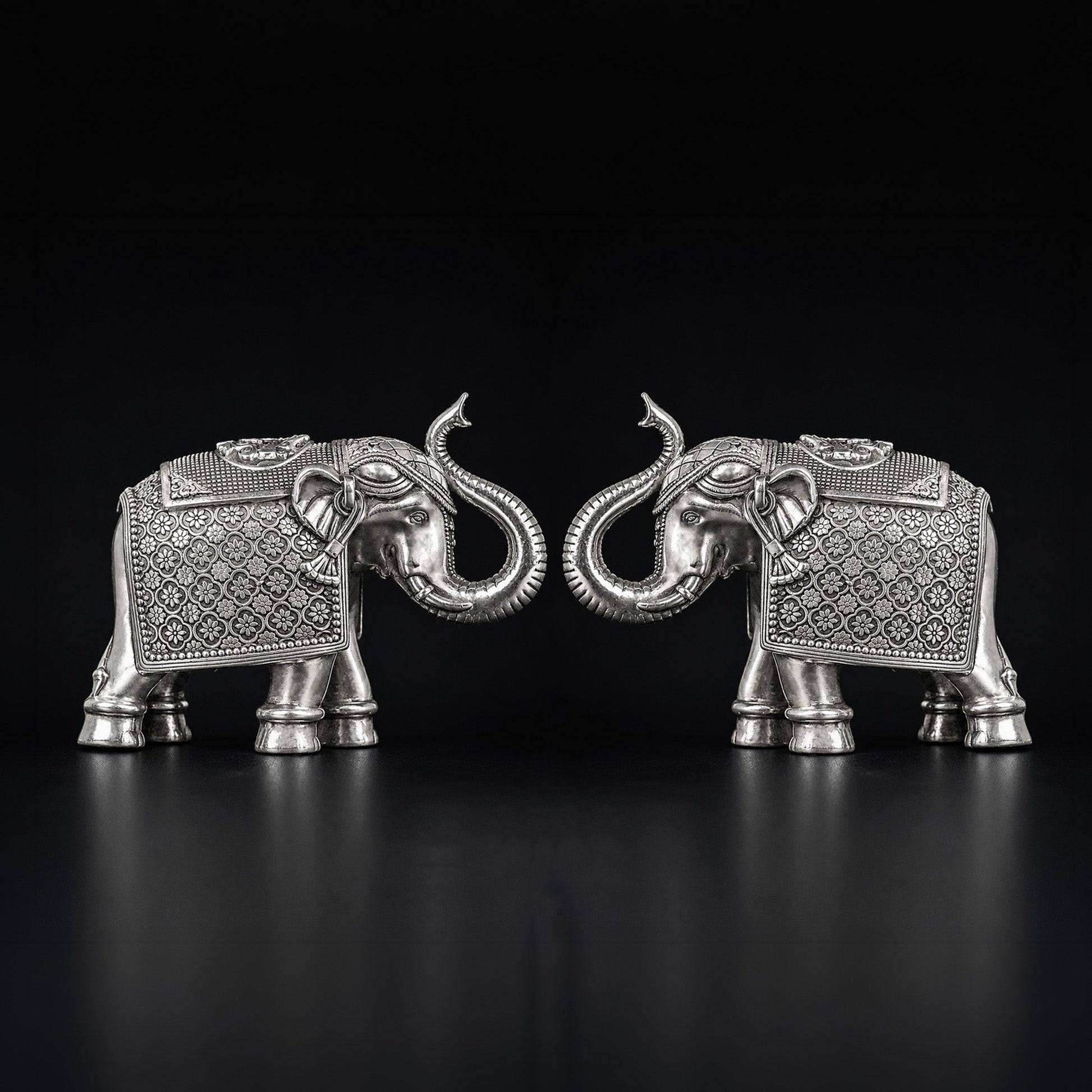 Indian Elephant 999 Silver 