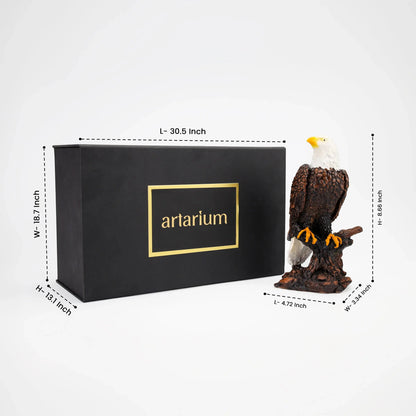 Mighty Eagle with Gift Box theartarium