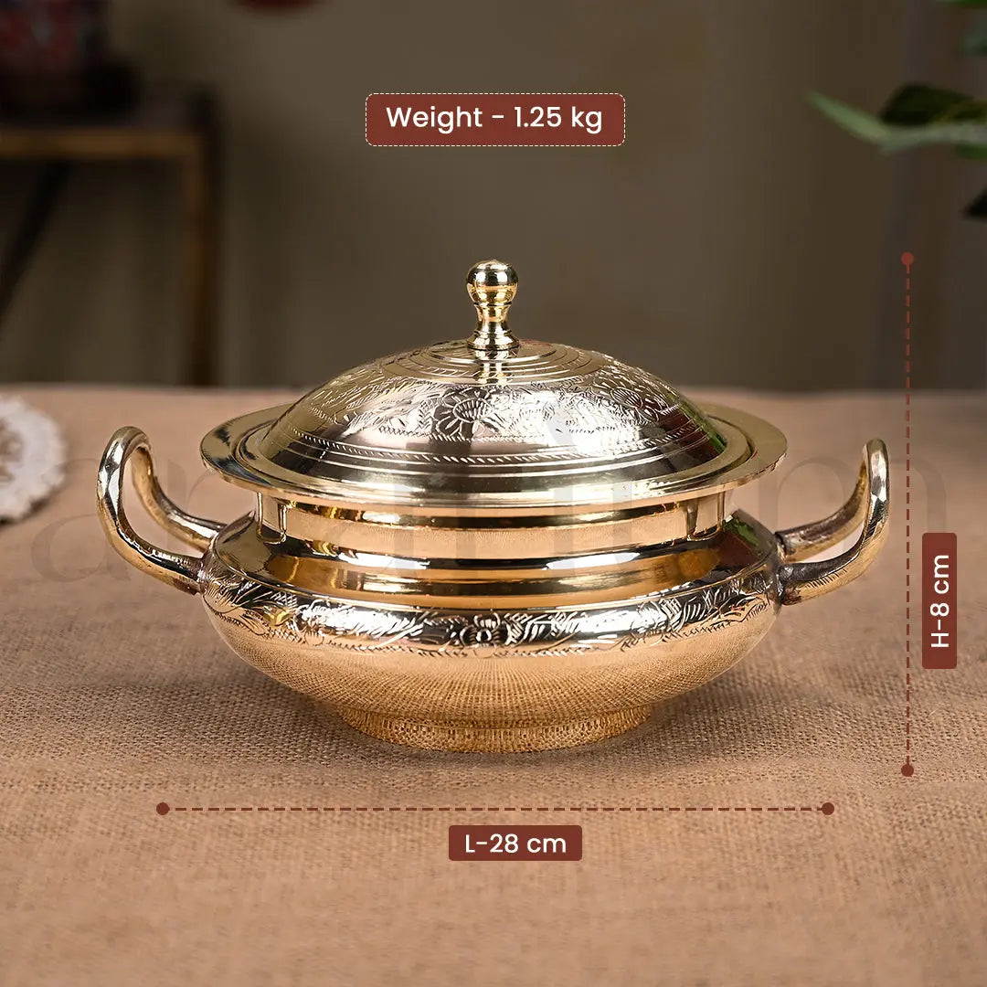 Handcrafted Brass Serving Pot With Lid theartarium
