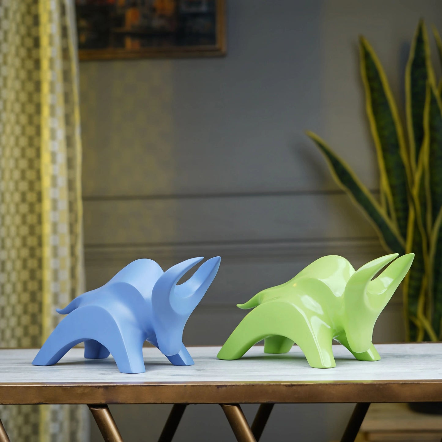 Stylized Charging Bull Figurine theartarium