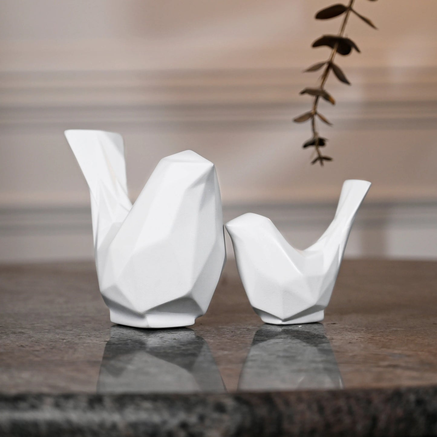 Geometrical Finch theartarium