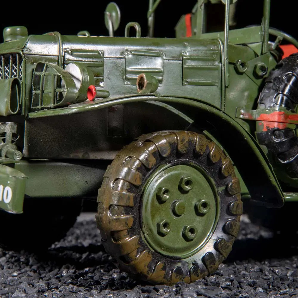 Mace Vintage Army Jeep Model theartarium