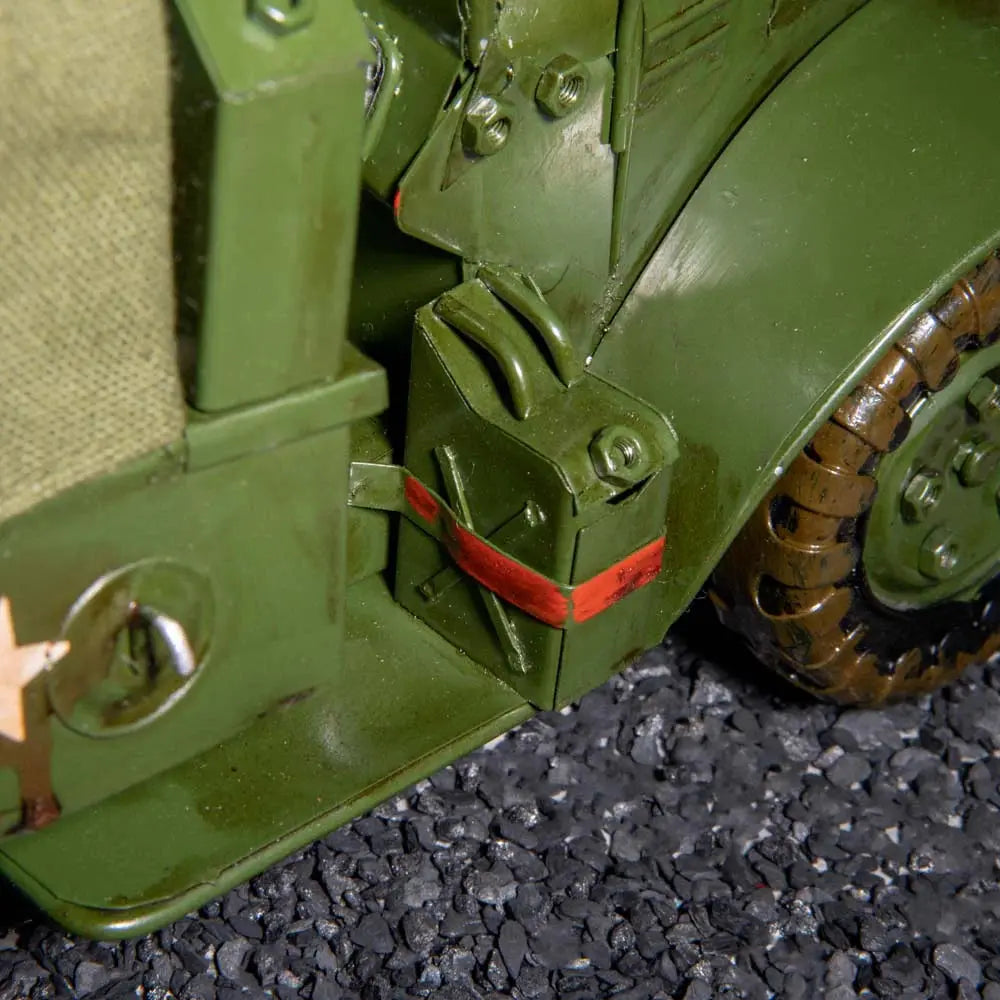 Mace Vintage Army Jeep Model theartarium