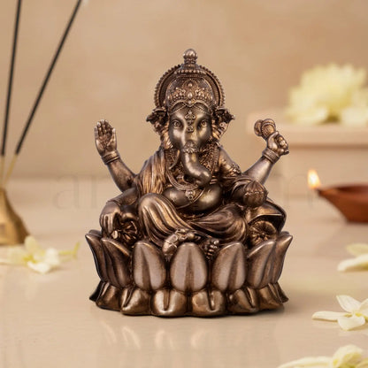 Ganpati Bappa (Lotus)