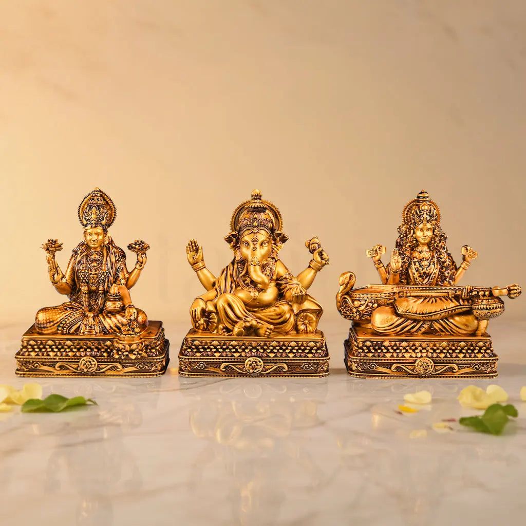 Shree Lakshmi Saraswati Ganesha Murti (Chowki)