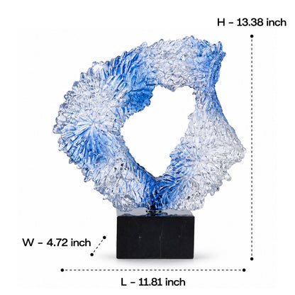 Frozen Wave: Ocean-Inspired Sculpture 