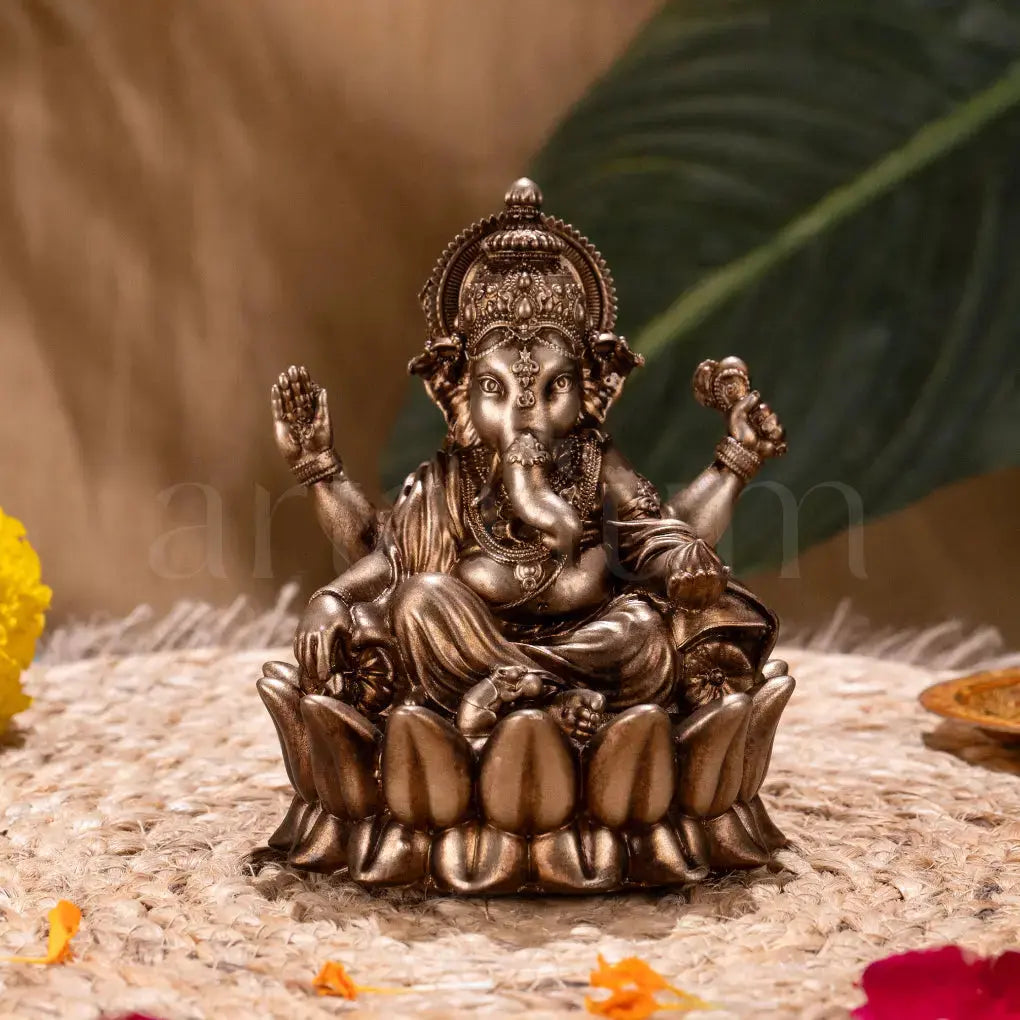 Ganpati Bappa (Lotus) Car Dashboard