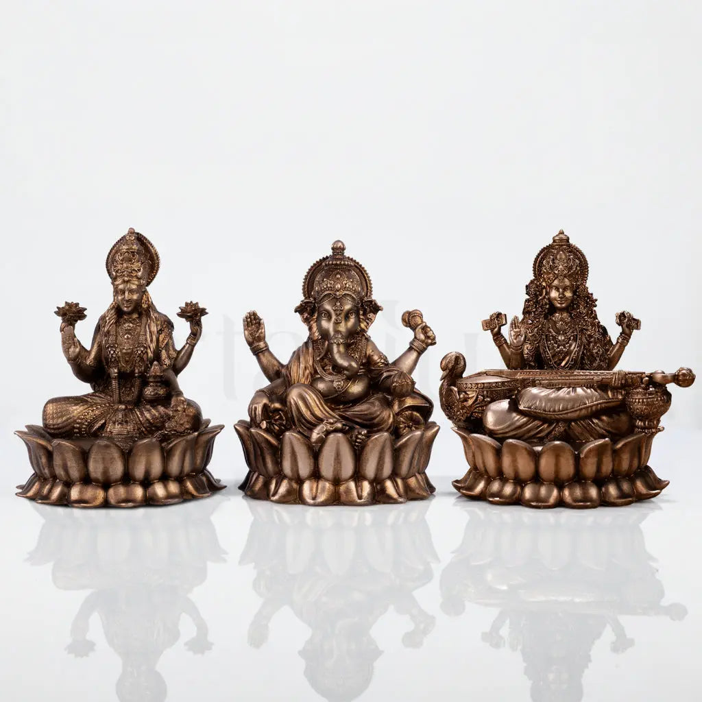 Mahalakshmi Ganapati Saraswati Murti (lotus)