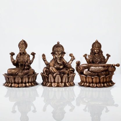 Mahalakshmi Ganapati Saraswati Murti (lotus)