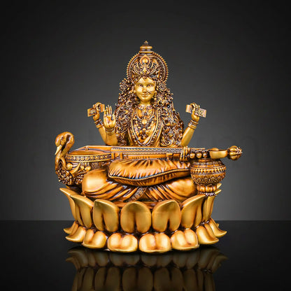 Veena Vadini Saraswati (Lotus)