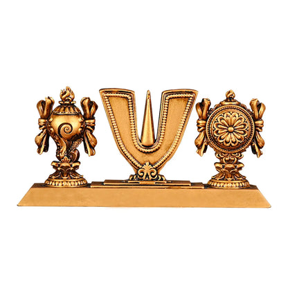Vaishnav Tilak Car Dashboard