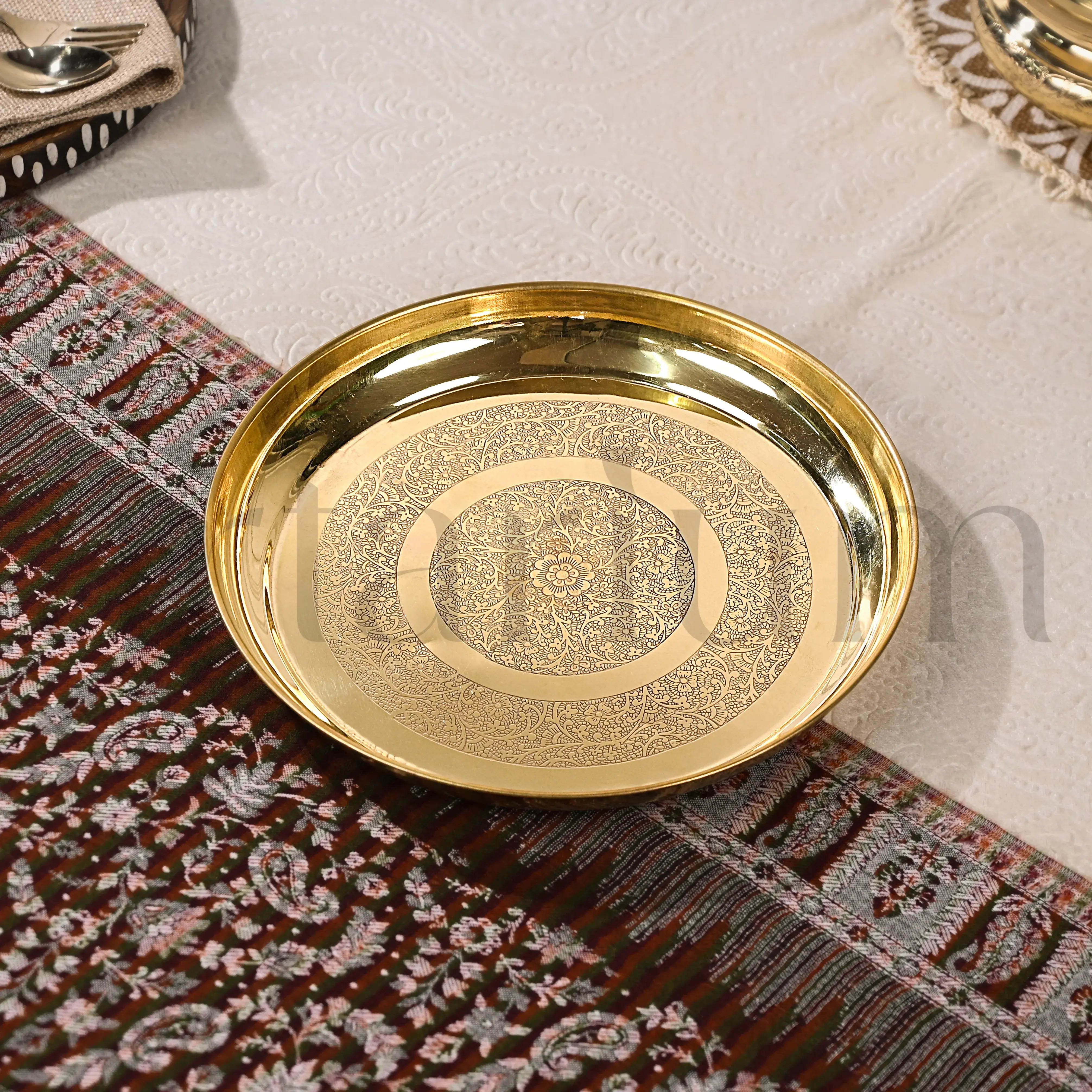Brass Thali- Set of 5 theartarium