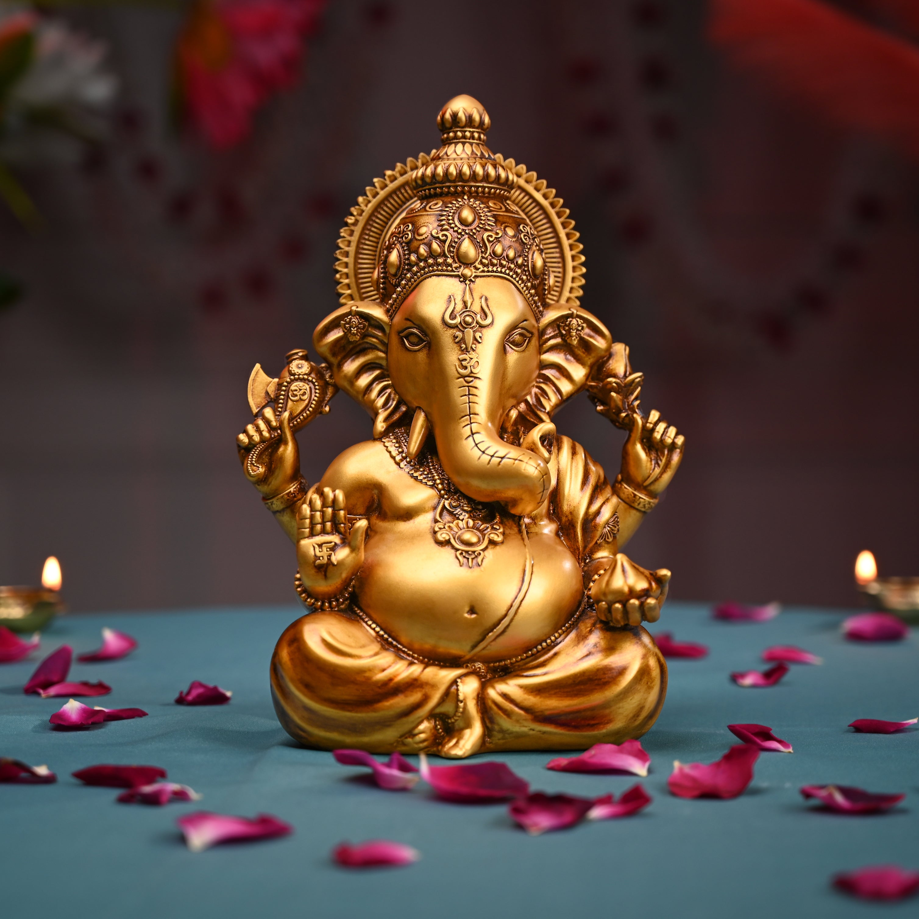 Lord Vighnaharta Ganesha Idol
