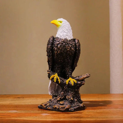 Mighty Eagle with Gift Box theartarium