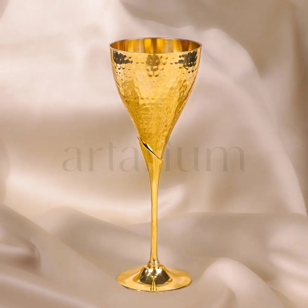 Hammered Brass Wine Glass theartarium