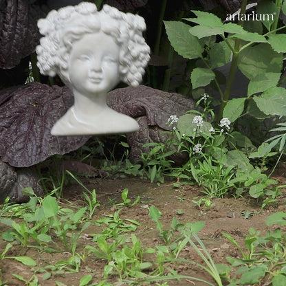 Garden Guardian - Cherub Planter