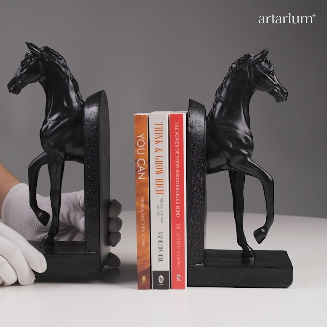 Spirit Untamed - Stallion Bookends